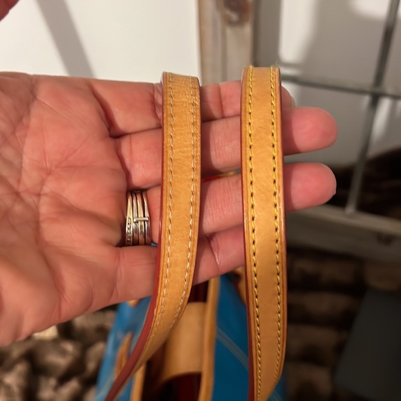 Dooney & Bourke Bag - Picture 3 of 16